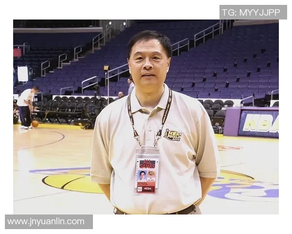 下山篮球明星的传奇旅程与奋斗故事揭秘篮球背后的真实人生